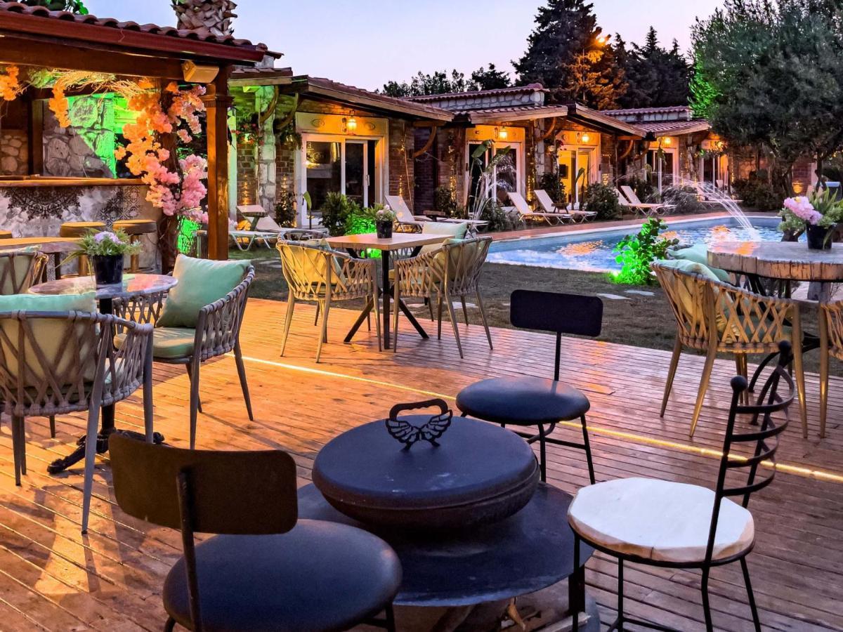 Etiz Hotels Alacati Cesme Bagian luar foto