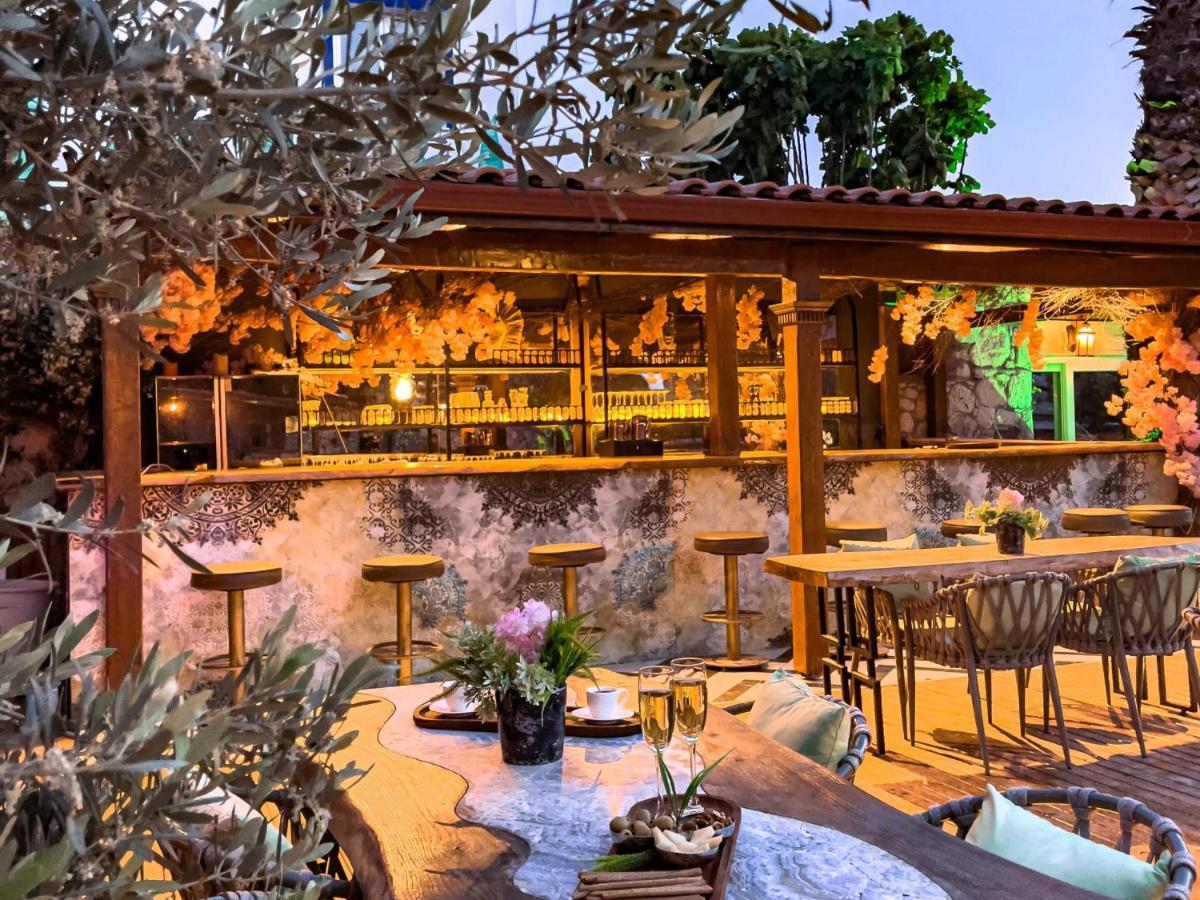 Etiz Hotels Alacati Cesme Bagian luar foto