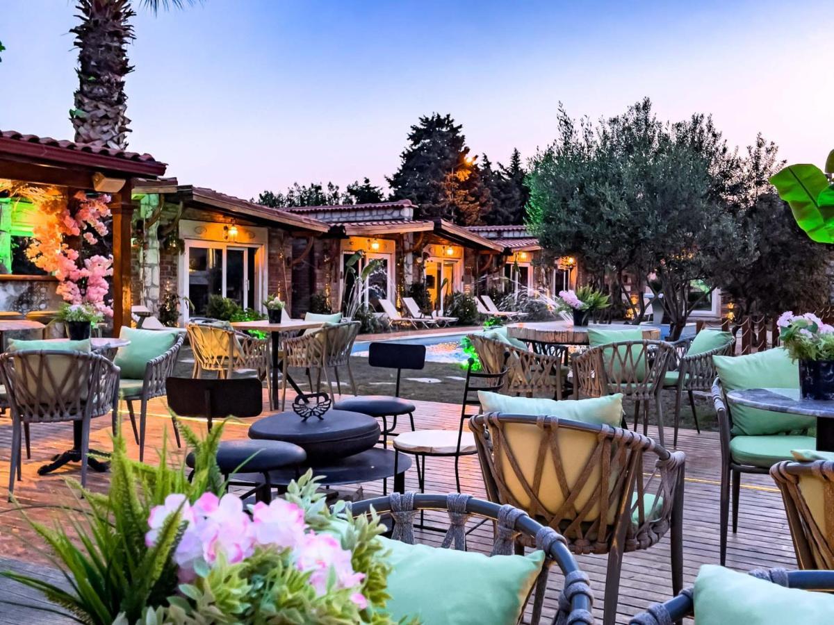 Etiz Hotels Alacati Cesme Bagian luar foto